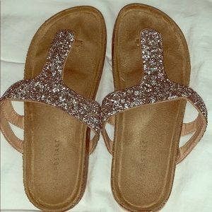 Aeropostale sandals